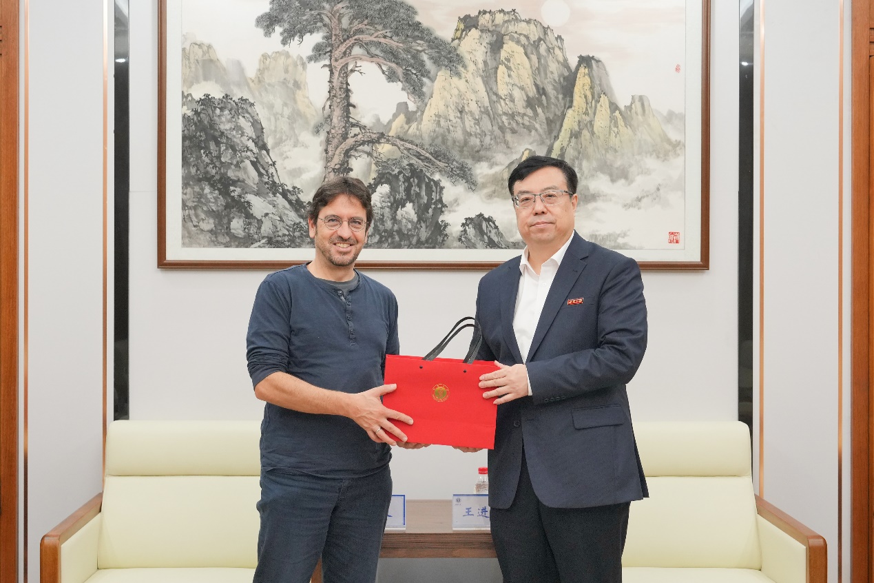 原图大小:NaNGB文件名称:image3.jpeg