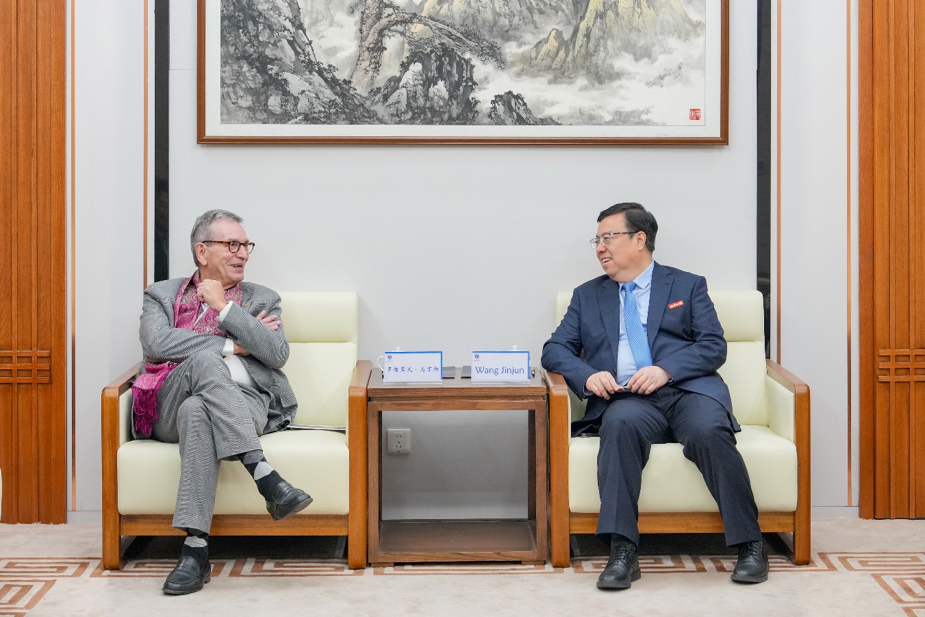 文件名称:image1.jpeg原图大小:NaNGB