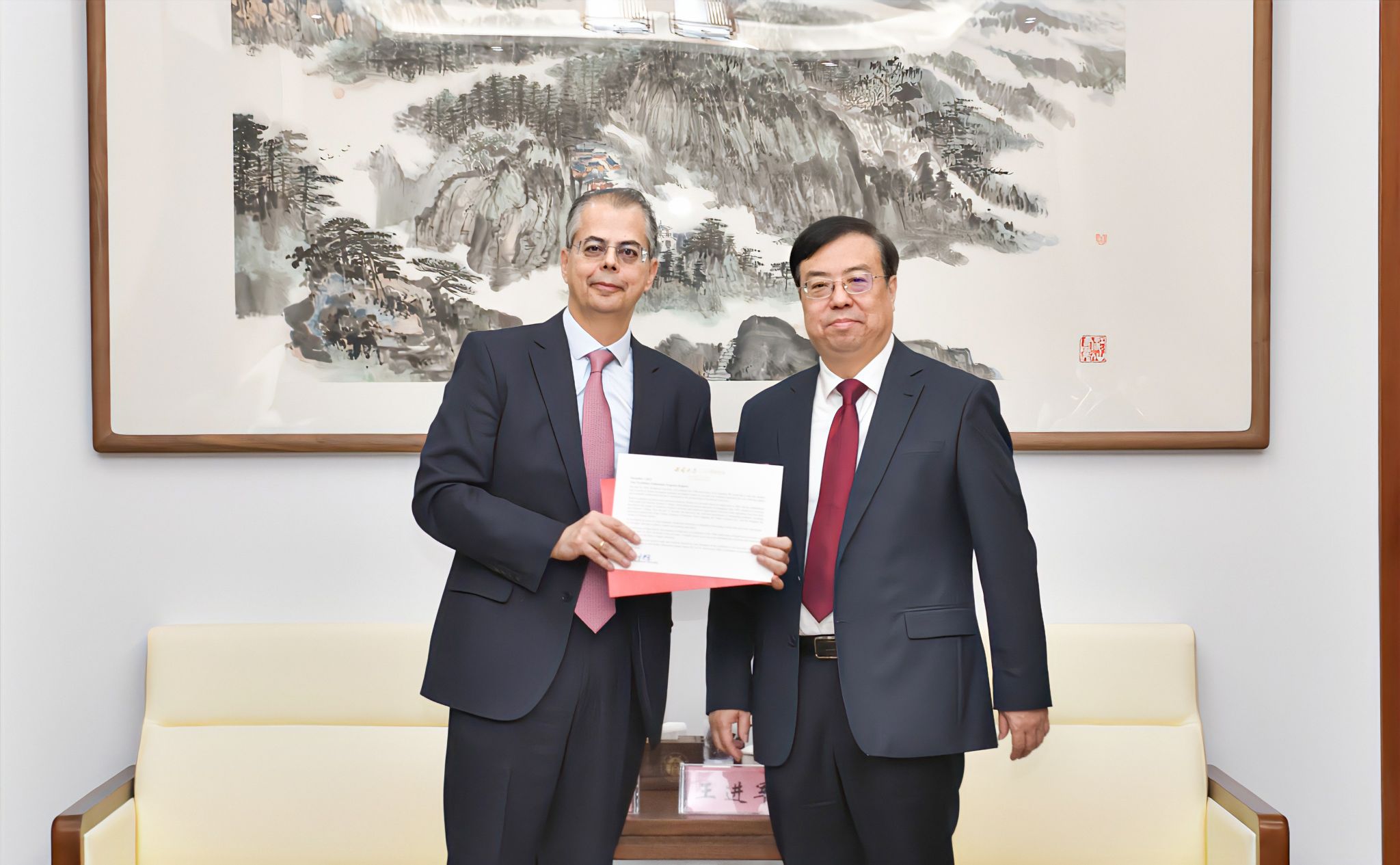 文件名称:邀请信.jpg原图大小:6.62MB