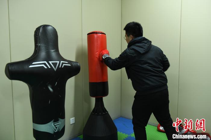 130034060_zsite.jpg
