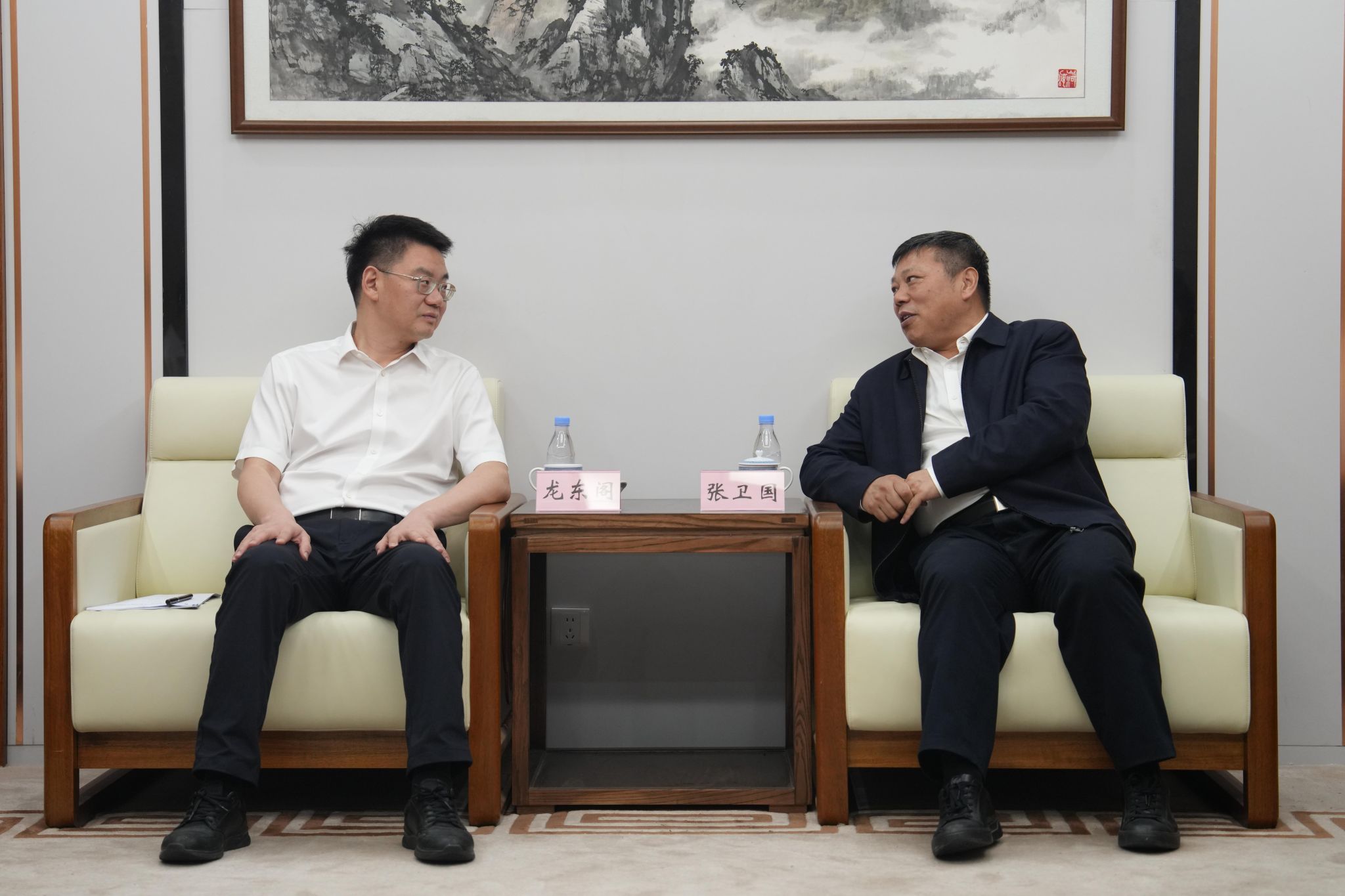 文件名称:DSC03171.JPG原图大小:2.57MB